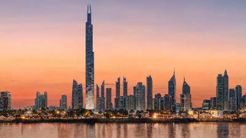 Burj Azizi by Azizi Developments — off plan in Sheikh Zayed Road