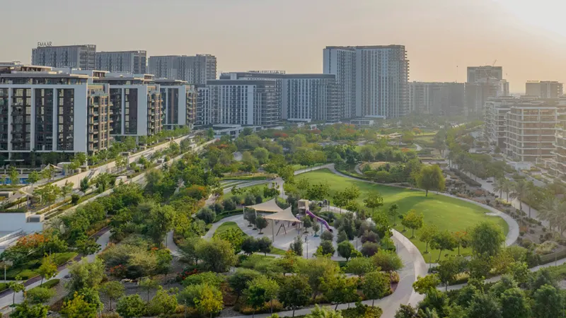 Emaar Parkside Hills gallery image 5