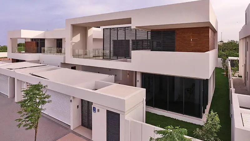 West Yas gallery image 8