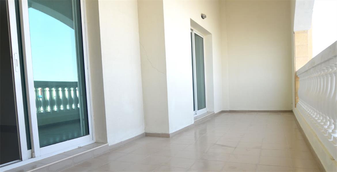 Plaza Residences gallery image 11