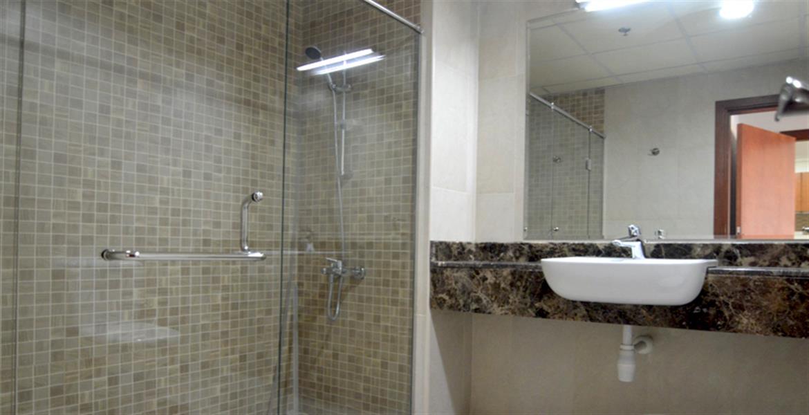 Plaza Residences gallery image 8