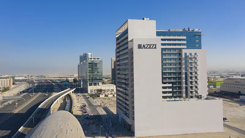 Azizi Aura gallery image 10