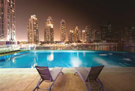 Cayan Tower — Cayan Group off plan in Dubai Marina