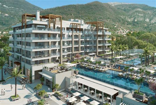 Porto Montenegro, International